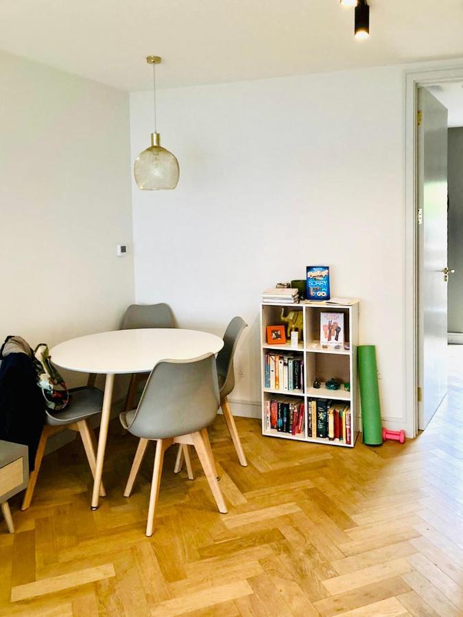 Stylish 1 Bedroom Designer Apartment ลอนดอน ภายนอก รูปภาพ